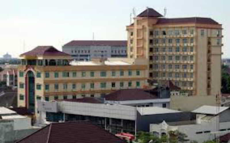 Pandanaran Hotel Semarang Eksteriør billede